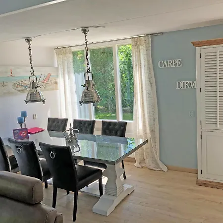 Ooghduyne 82 Holiday home *